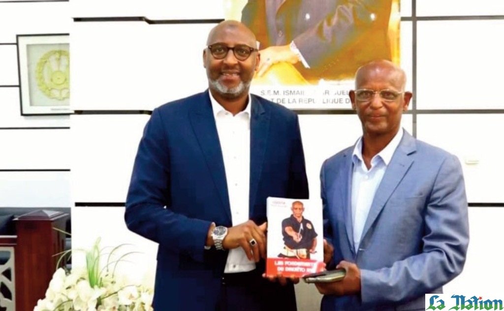 Le ministre de l’éducation nationale reçoit le président de la fédération mondiale de Dakaito Ryu