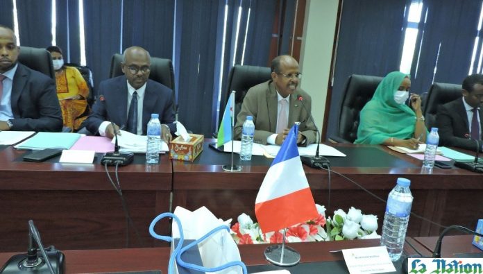 MAECI Réunion de travail entre les hauts cadres de l’administration djiboutienne et la délégation française de la région Provence-Alpes-Côte d’Azur (1)