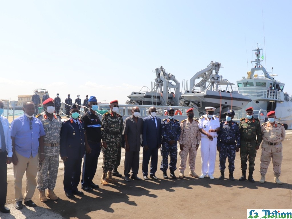 Visite du premier ministre à la marine nationale