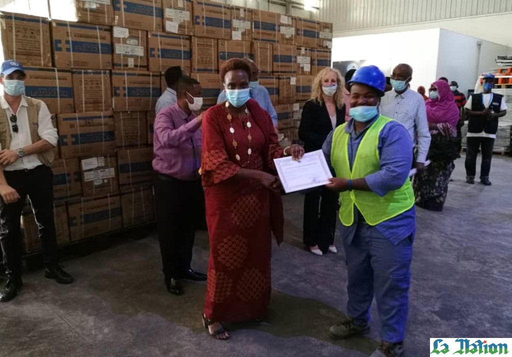 Cérémonie de remise d’attestations de fin de formation sur les métiers de la logistique et du transport