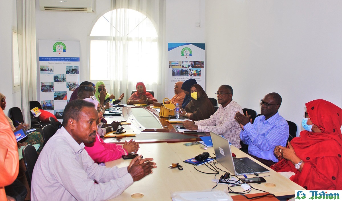 Accueil des usagers et rédaction des documents administratifs : Des acteurs des collectivités territoriales bien outillés