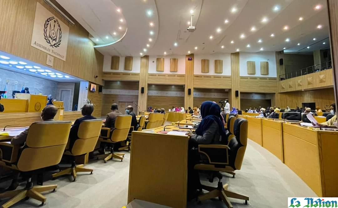Parlement : première séance publique de la deuxième session ordinaire de l'année