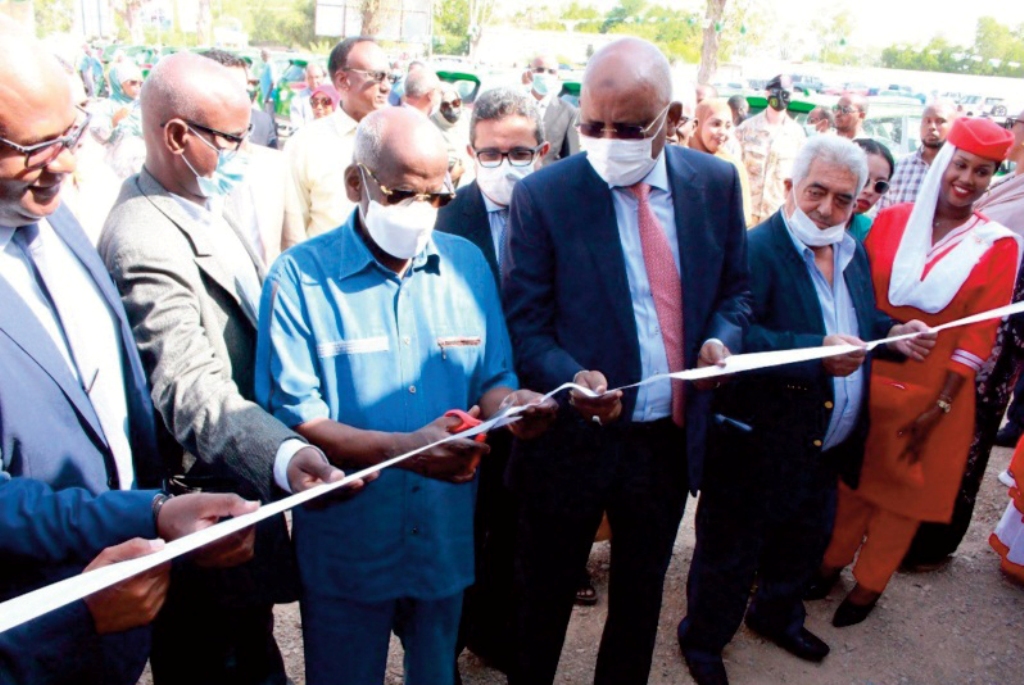 Remise des clés pour la société des taxis aéroportuaires