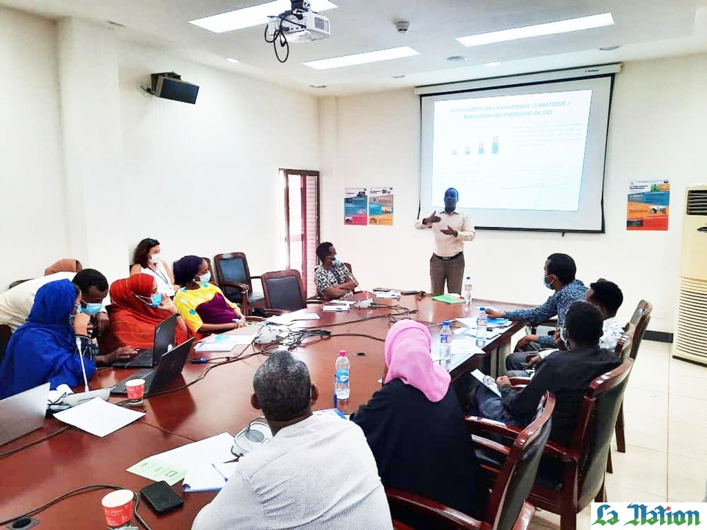 Pour une pleine implication des professionnels des médias aux questions environnementales