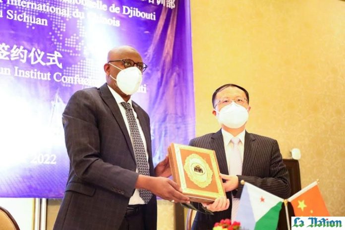 Cérémonie de signature d’un accord de partenariat pour l’installation d’un Institut Chinois CONFICIUS à Djibouti (1)
