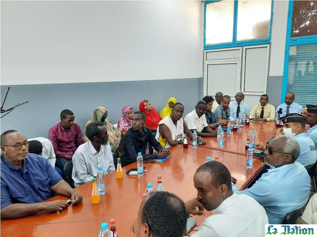 Concertation entre la sous préfecture du premier arrondissement et les représentants du  conseil des quartiers