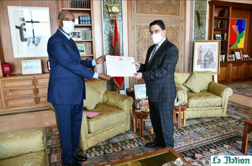 L’ambassadeur de Djibouti au Maroc présente ses lettres de créances au ministre marocain des Affaires étrangères
