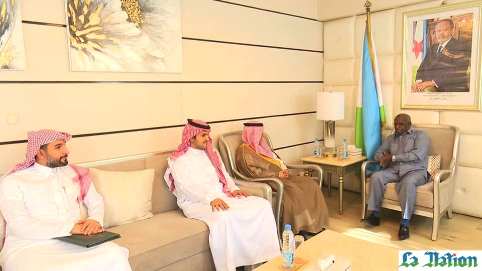 Le Premier ministre reçoit l’ambassadeur du royaume d’Arabie Saoudite à Djibouti