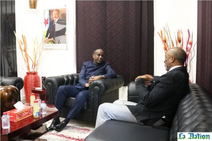 Le ministre de la Communication reçoit le nouvel ambassadeur de la République de Cuba à Djibouti (2)