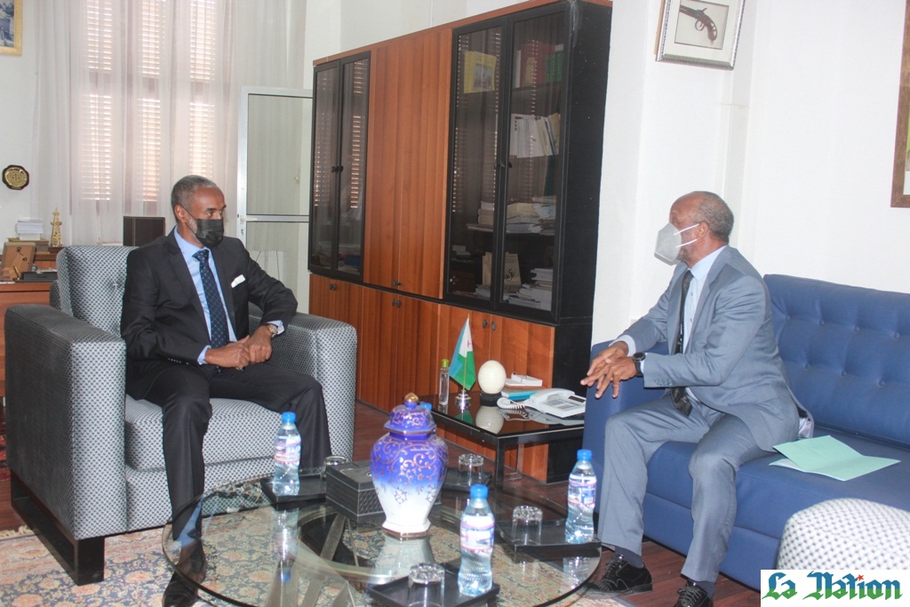 Le ministre de la Justice reçoit le nouvel ambassadeur de Cuba