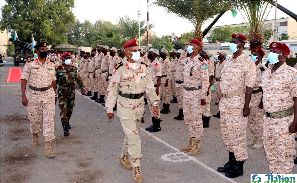 FAD : Cérémonie de clôture de fin des Stages CTE et CT1 en artillerie et transmission