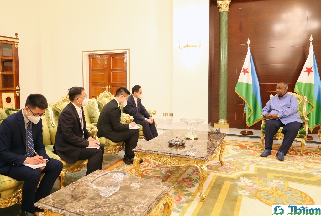 Le Président de la République s’entretient avec l’Envoyé spécial de la Chine pour la Corne d’Afrique