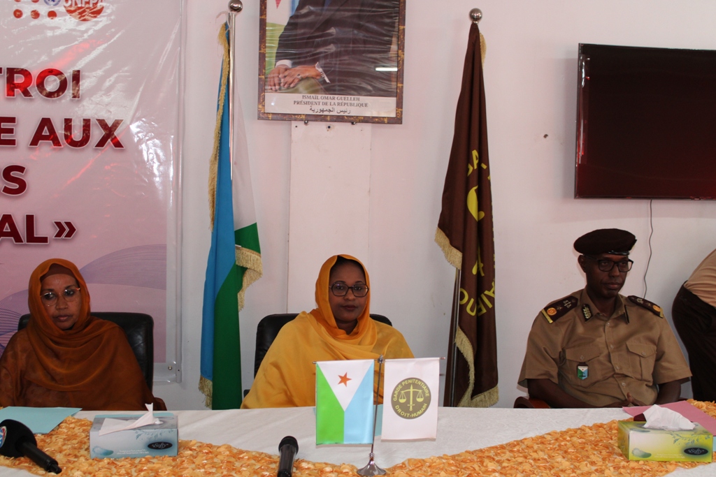 Journée Internationale des droits des femmes : Remise de kits de bien- être aux femmes incarcérées