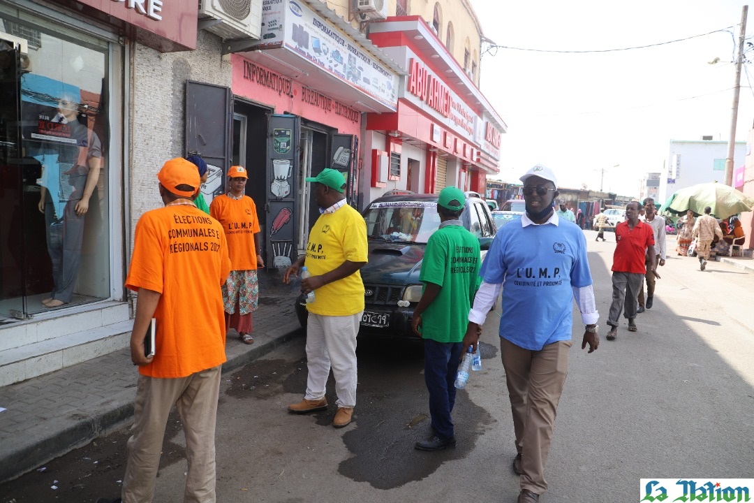 UMP : Des rencontres de proximité avec les commerçants de la Place
