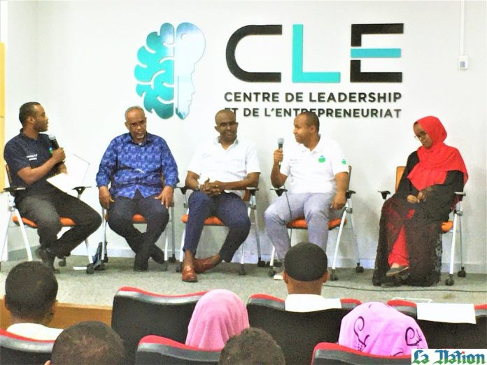 L’ODPIC et le CLE sensibilisent les jeunes créateurs sur l’importance des outils de la propriété intellectuelle dans l’innovation (2)