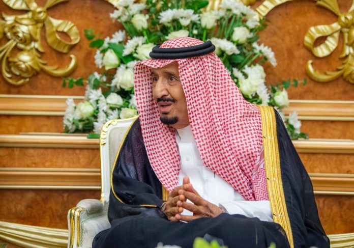 L'ambassadeur Dya-eddine reçu par le roi Salman bin Abdulaziz Al Saoud (2)