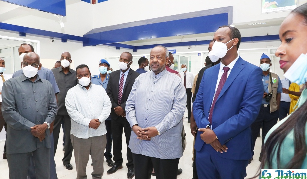 Le Président Guelleh s’enquiert du bon fonctionnement du nouveau service de centralisation de documents officiels