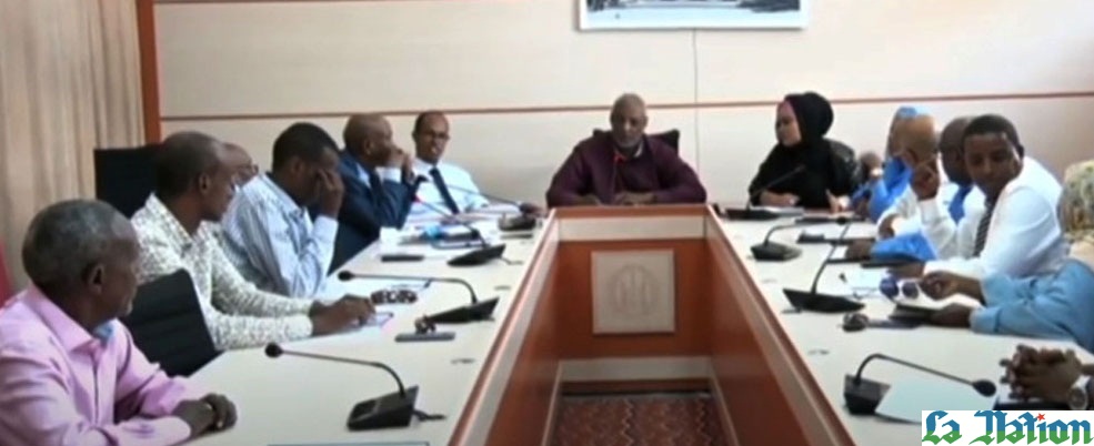 Parlement : La Commission des Finances, de l’Economie générale et du Plan examine un projet de loi relatif aux comptes financiers 2019 de l'Aéroport international de Djibouti