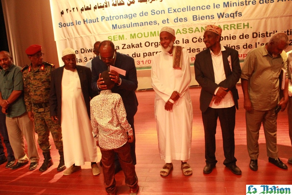 • Fondation ‘‘Diwan Az-Zakat'' : Plus de 1160 orphelins bénéficient du parrainage de l’année 2021