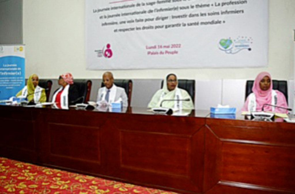 Célébration de la journée internationale des sages-femmes, des infirmiers et infirmières