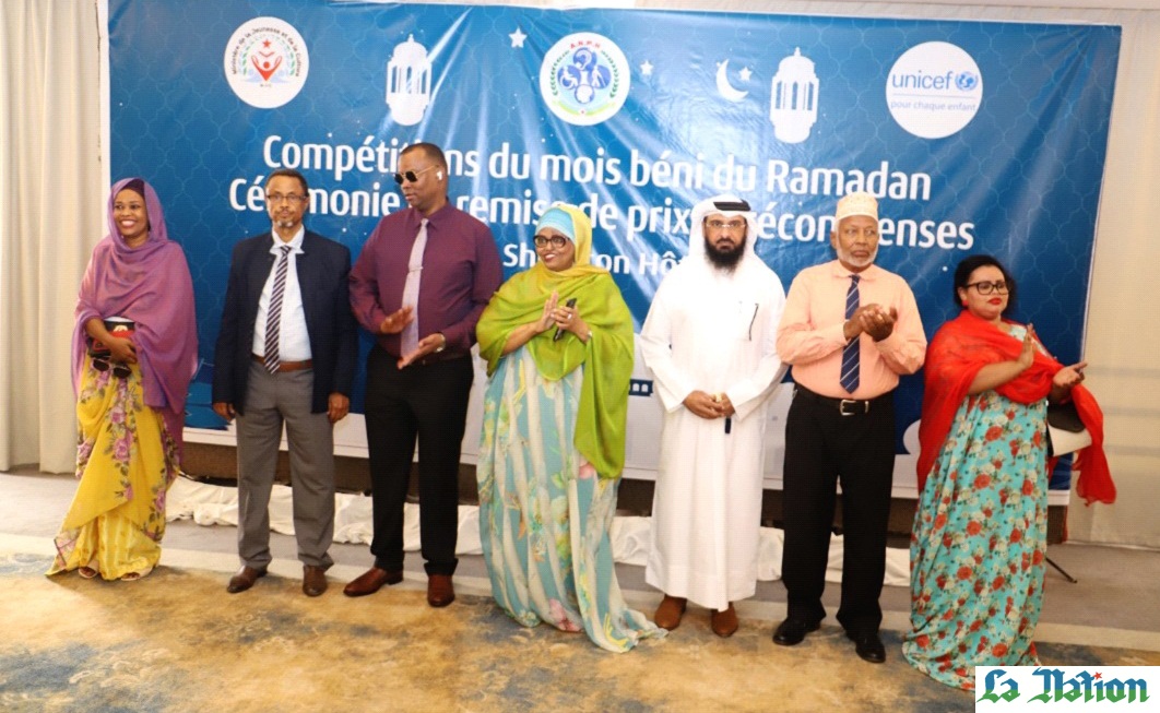 Cérémonie de remise des prix aux lauréats des compétitions dans le cadre des activités en l’honneur du mois béni de Ramadan