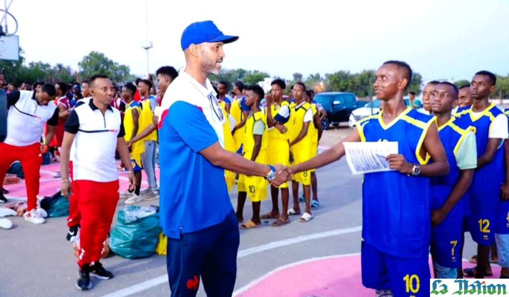 Coup d'envoi du championnat national de basket-ball