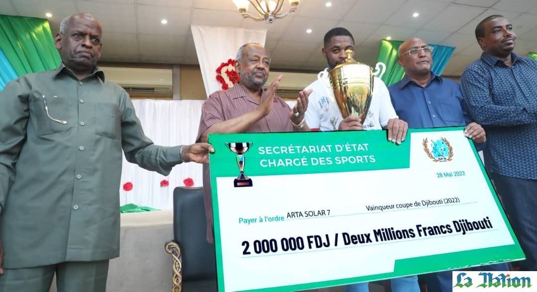 LA CÉRÉMONIE DE REMISE DES TROPHÉES DE LA COUPE DE DJIBOUTI 2022 PLACÉE SOUS LE HAUT PATRONAGE DU CHEF DE L’ETAT