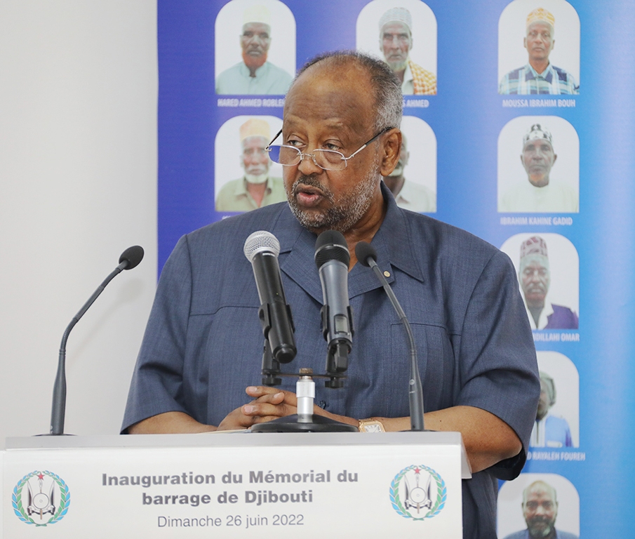Inauguration du Mémorial du Barrage de Balbala, le chef de l'Etat souligne "le devoir de mémoire" face à "une tragédie insondable"
