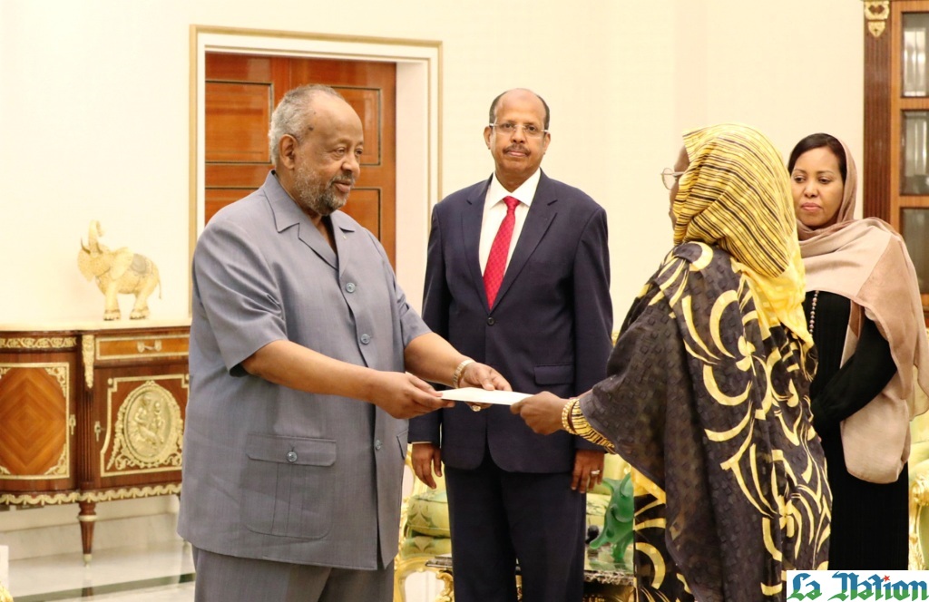 Le Président Guelleh reçoit les Lettres de Créances de la nouvelle Ambassadrice du Soudan à Djibouti