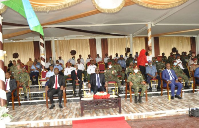 Un pays fier de ses hommes