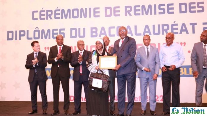 Baccalauréat 2022 Le ministre de l’Éducation nationale préside la cérémonie de remise des diplômes aux lauréats (1)