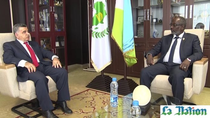 le président du parlement et l’ambassadeur d algerie