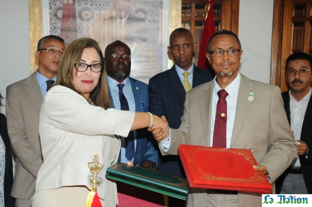 En visite de travail au Maroc, le maire de Djibouti signe un protocole d'accord avec la présidente de la commune de Rabat