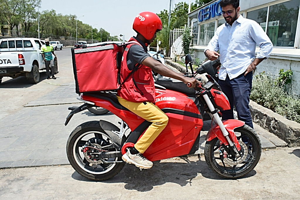 Société KIKI DROP : un service de livraison en plein essor