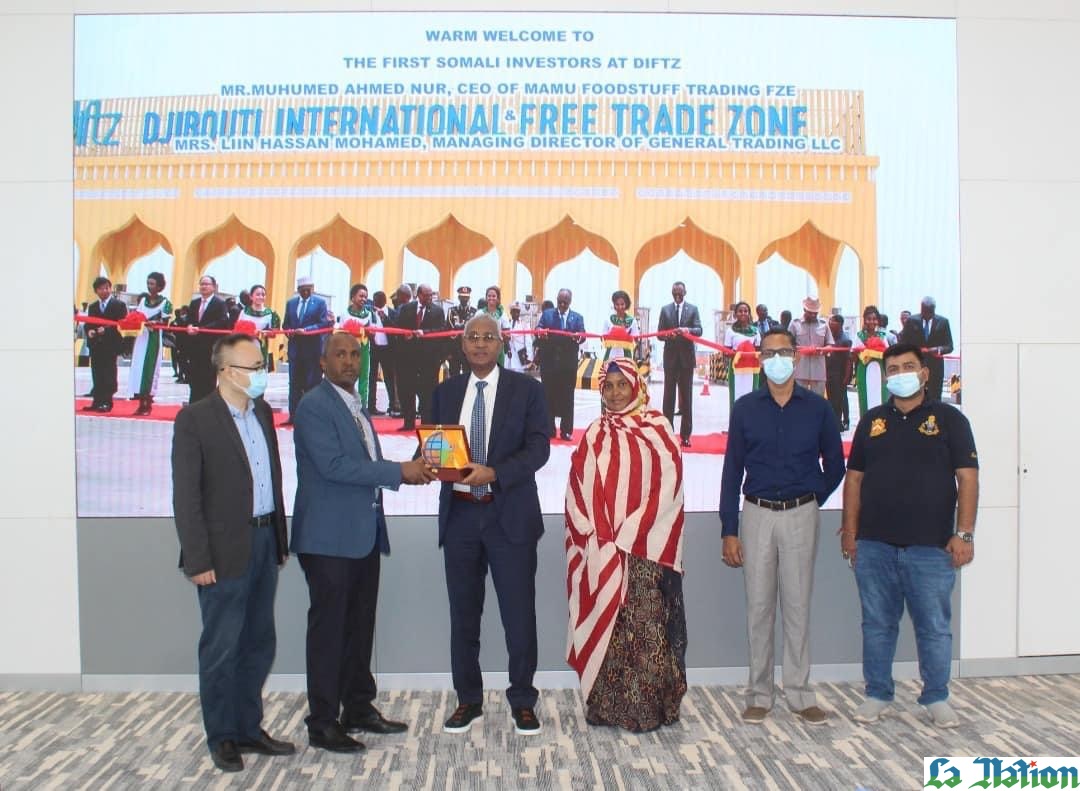 APZFD ; Le président de l’Autorité des Ports et des Zones Franches reçoit des investisseurs somaliens et chinois