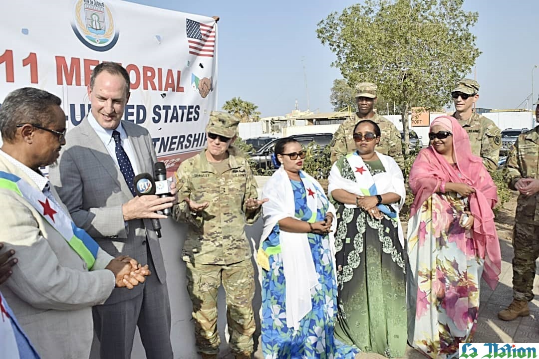 Le maire de la capitale inaugure un mémorial en l’honneur des victimes du 11 septembre