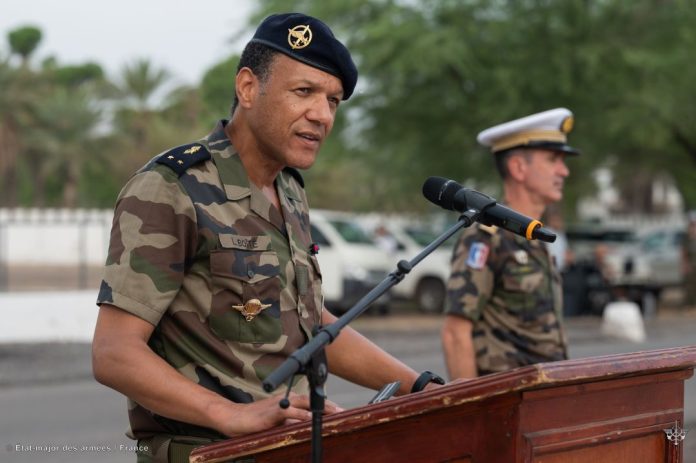Prise de fonction du nouveau COMFOR des FFDJ (1)