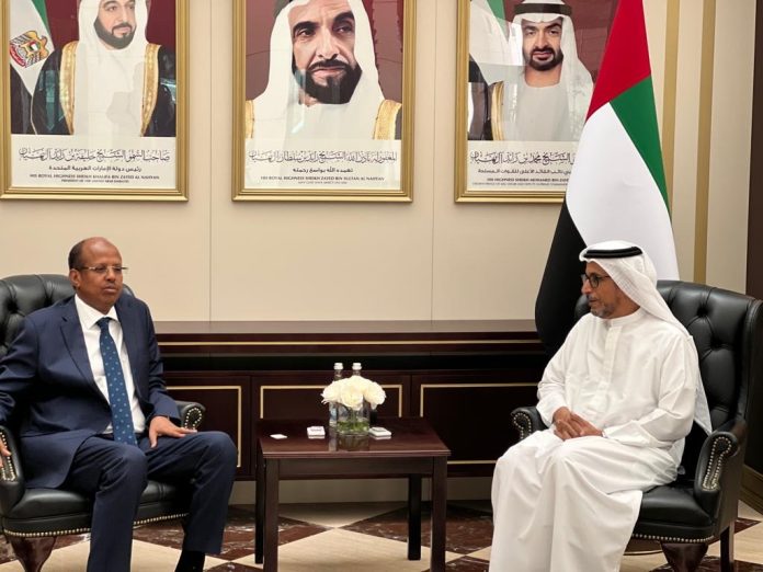 Le ministre des Affaires étrangères en visite aux Emirates Arabes Unis (1)
