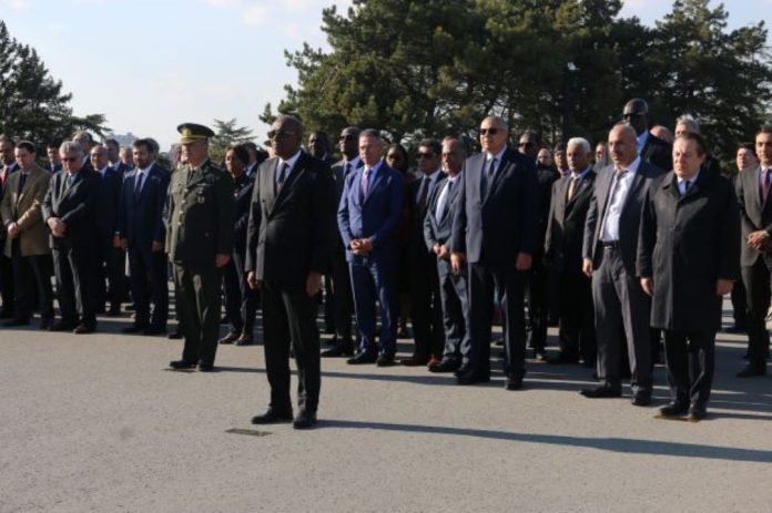 Cérémonie de commémoration de la mort d’Atatürk (5)