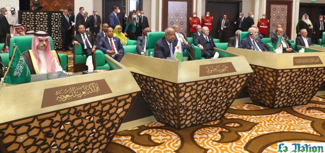 Le Président Guelleh plaide le renforcement de l’unité et de la cohésion face aux défis portés aux Pays de la Ligue arabe