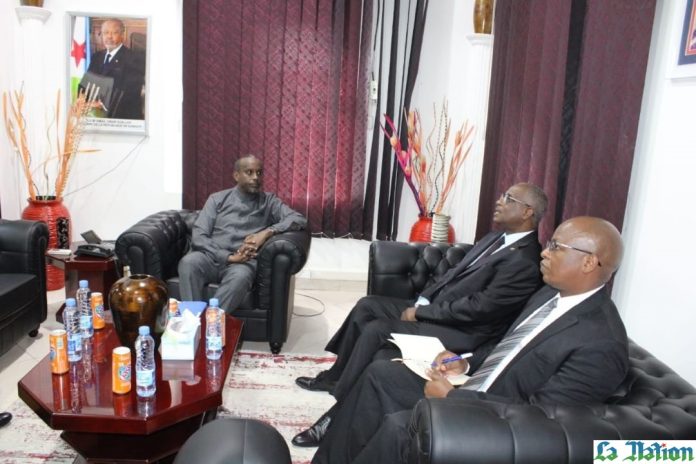 Le ministre de la Communication reçoit l’ambassadeur du Kenya à Djibouti (2)