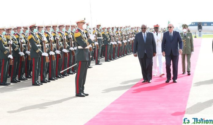 Le président Ismail Omar Guelleh chaleureusement accueilli par son homologue Abdelmadjid Tebboune (1)