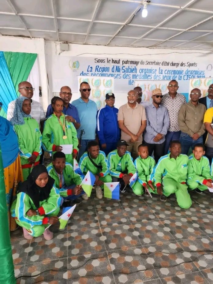 Ali-Sabieh Réception en l’honneur des athlètes médaillés (1)