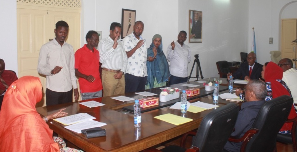 Les membres de la CENI prêtent serment