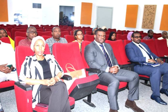Lancement-des-activites-preparatoires-pour-la-conception-de-la-strategie-nationale-a-linnovation-numerique-1