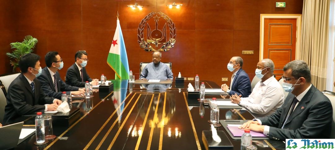 Le Chef de l’Etat préside une cérémonie dédiée à la réalisation de sites de lancement satellitaire à Obock