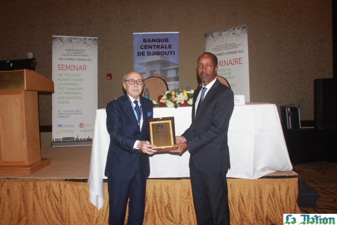 • BANQUE CENTRALE UNION DES BANQUES ARABES (2)