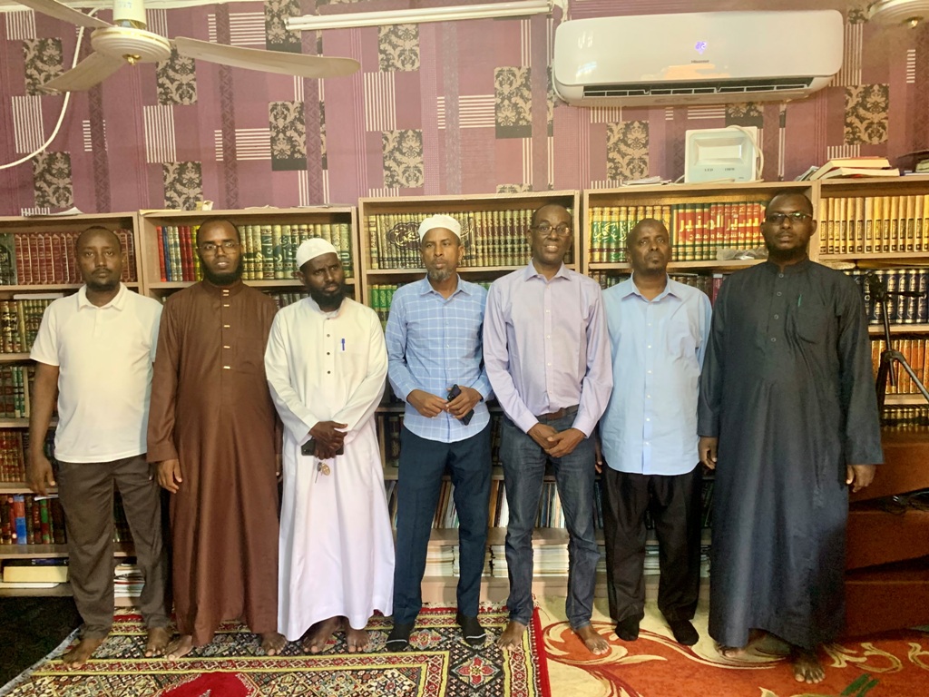 Don de mobilier scolaire à l'école Osman Ben Afwane