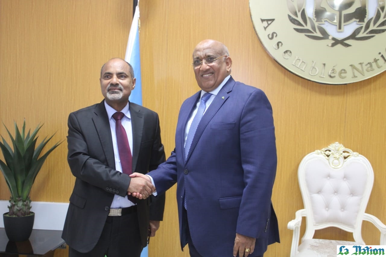 Le président de l’Assemblée Nationale reçoit l’Ambassadeur du Yémen à Djibouti