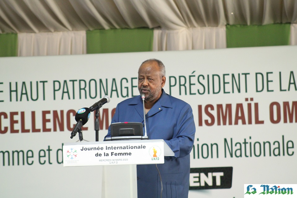 « L’école, bien sûr, demeure le premier espace où le numérique sera appelé à se développer auprès des générations montantes » Dixit le Président de la République Ismail Omar Guelleh